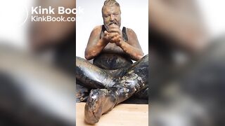Full head shit smearing & eating