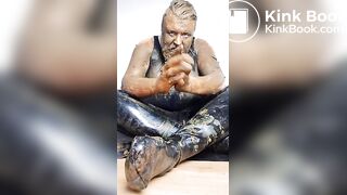 Full head shit smearing & eating