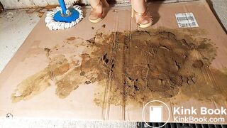 Nylon Feet dog Spout madness