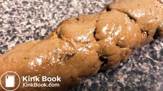 Little Bug Gets Private Scat Show