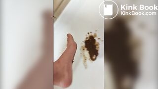 LovePoopME Smear feet and hand and cum on poop