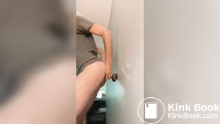 CLEANING OFF A SHITTY DOMINANT BOTTOMS DILDO
