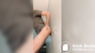CLEANING OFF A SHITTY DOMINANT BOTTOMS DILDO