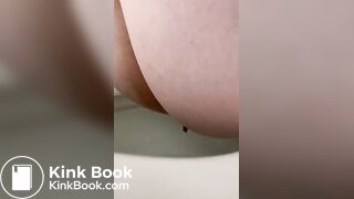 Fart and poop in public toilet