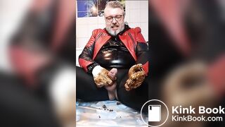 Wank & Cunshot with dirty rubbergloves