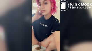 3 Part Pooping GF