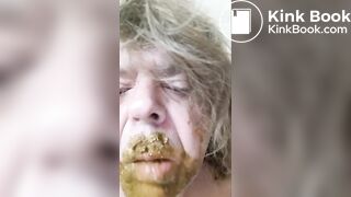 Scat_slut hungry for shit t and thirsty for urine