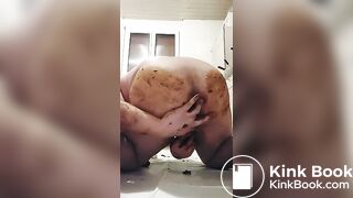 shit smearing all over me