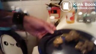 Mom Daughter Boyfriend shit feeding - She begins