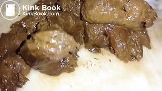 dirty cam girl playing with own shit