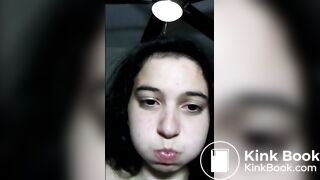 Teen scat porn girl chewing and swallowing shit