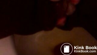 Ebony teen Pussy Play While Shittin