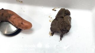 Shit So Thick My Slink Made a U-Turn