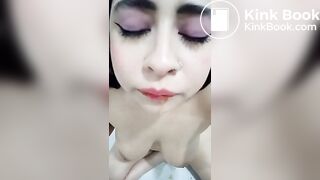 SCAT eating latina