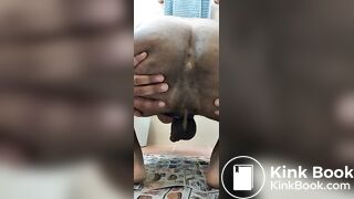 Morning dump  - Guys into filthy raunch, and scat