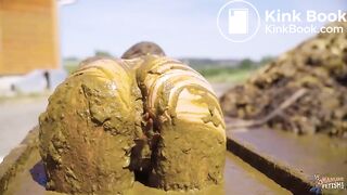 Rada Brewer Bucket Trap - falling in cowshit