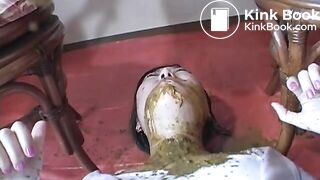 Japanese Toilet Girl