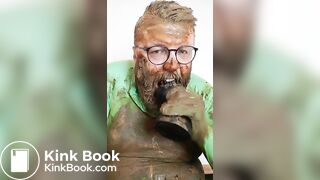 Dirty dildo sucking & shit smearing