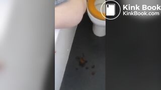 Amateur Wife Taking a Dump On the Floor