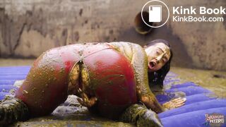 Rada Brewer Sexy in the manure pit