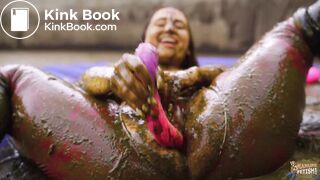 Rada Brewer Sexy in the manure pit