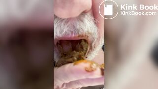 Gay Scat Porn, Gay myself eat pooping