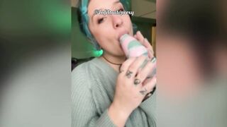 MESSY ANAL WITH THE BIGGEST BUTT PLUG - Proxy Paige