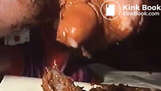 Scat - ShittyCumCloseup