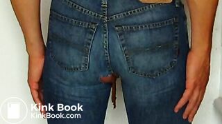 KV in knallengen Jeans
