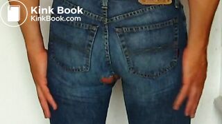 KV in knallengen Jeans
