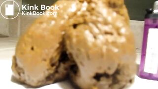 Shitting out 3 cheeseburgers and an omelette 10-19-2012