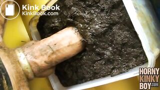 Messy Rubber Boat Slurry Cruise