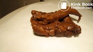 Shitting medium sized logs