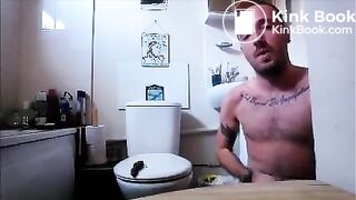 Shitting, licking and cumming!