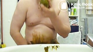 Shitting in a condom