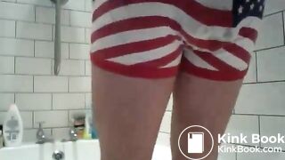 Pooping to pants and cumming