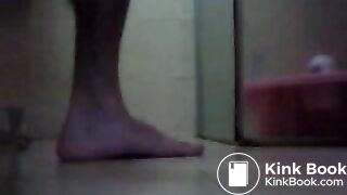 creamy poo
