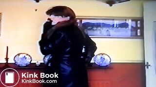 Smoking tranny scat slut!