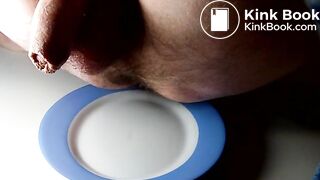 Me shitting in an oval plate (without sound)
