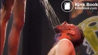 Obedient kink takes a powerful flow