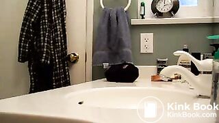 Shitting and Cumming In The Sink