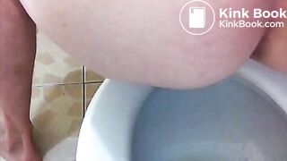 Eating Shit From a Toilet & Painting Face with SHIT!