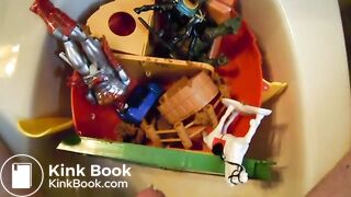 Generic playset pissed
