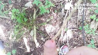 Teen piss in the wood
