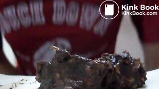 Eating veggie shit!! Damn barley salad!!