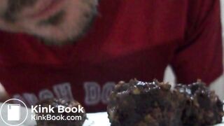 Eating veggie shit!! Damn barley salad!!