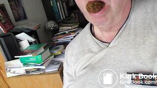 Enjoying shit in mouth