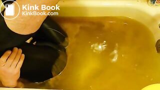 pooping in lycra in bathtub