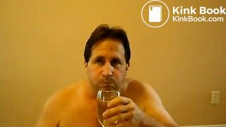 Tom Pearl Eats His Own Shit