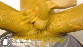 whole body shit smearing preview 7